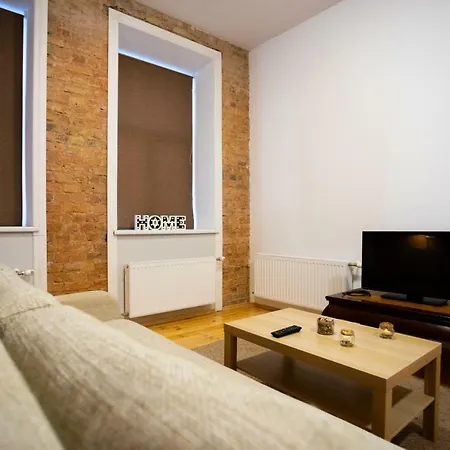 Spacious Stylish In Center ريغا