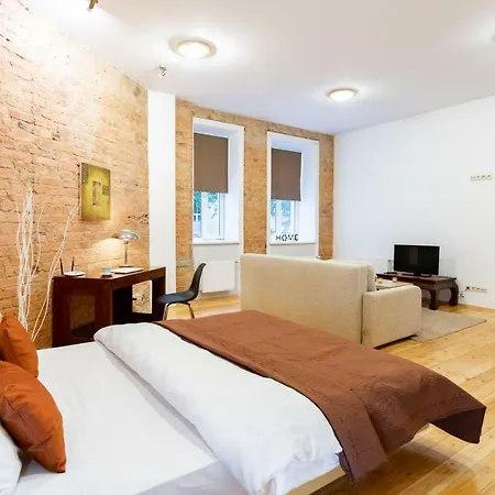 Spacious Stylish In Center * Riga